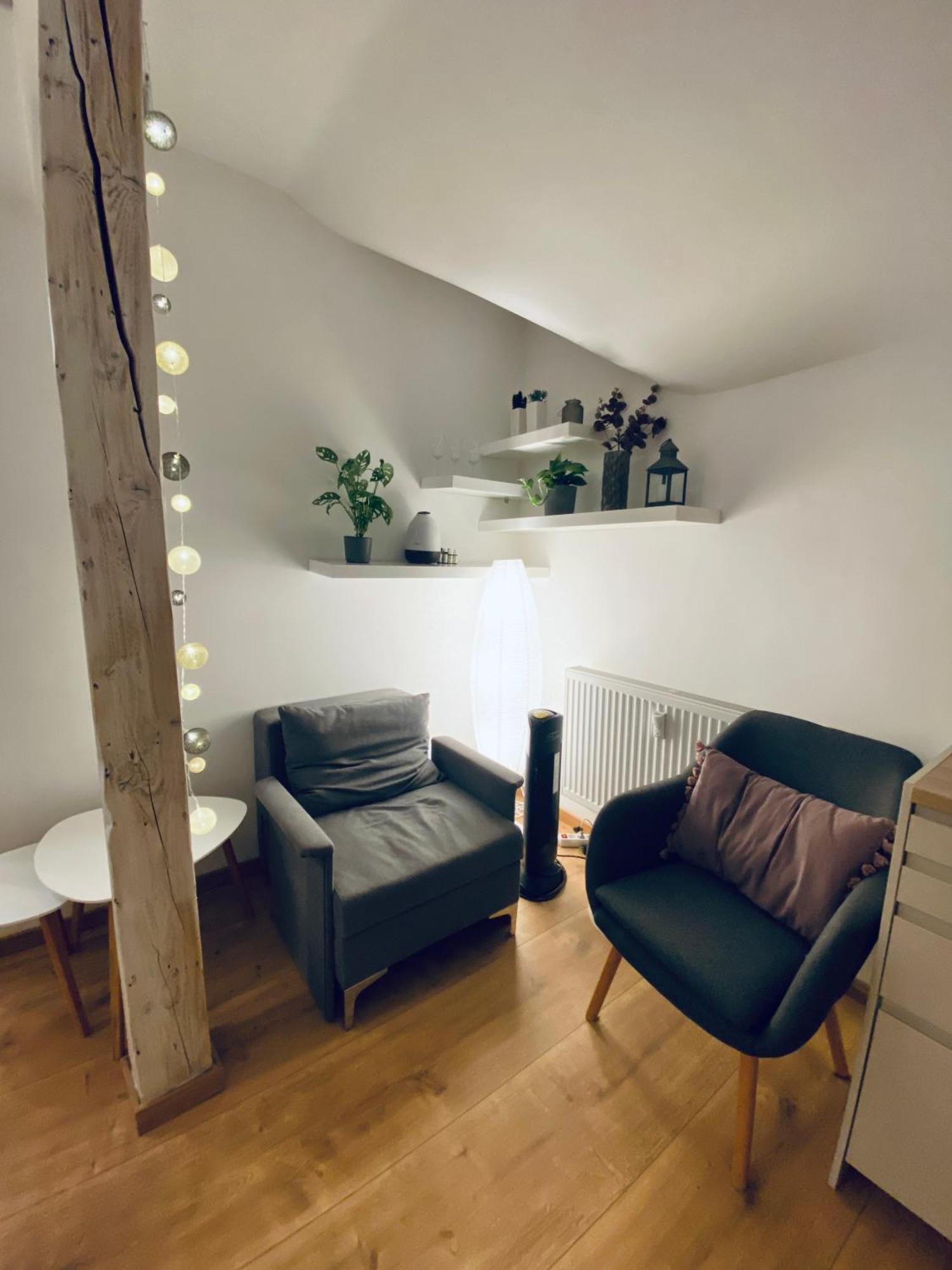 Cozy Apt Near Prague Castle Exteriör bild